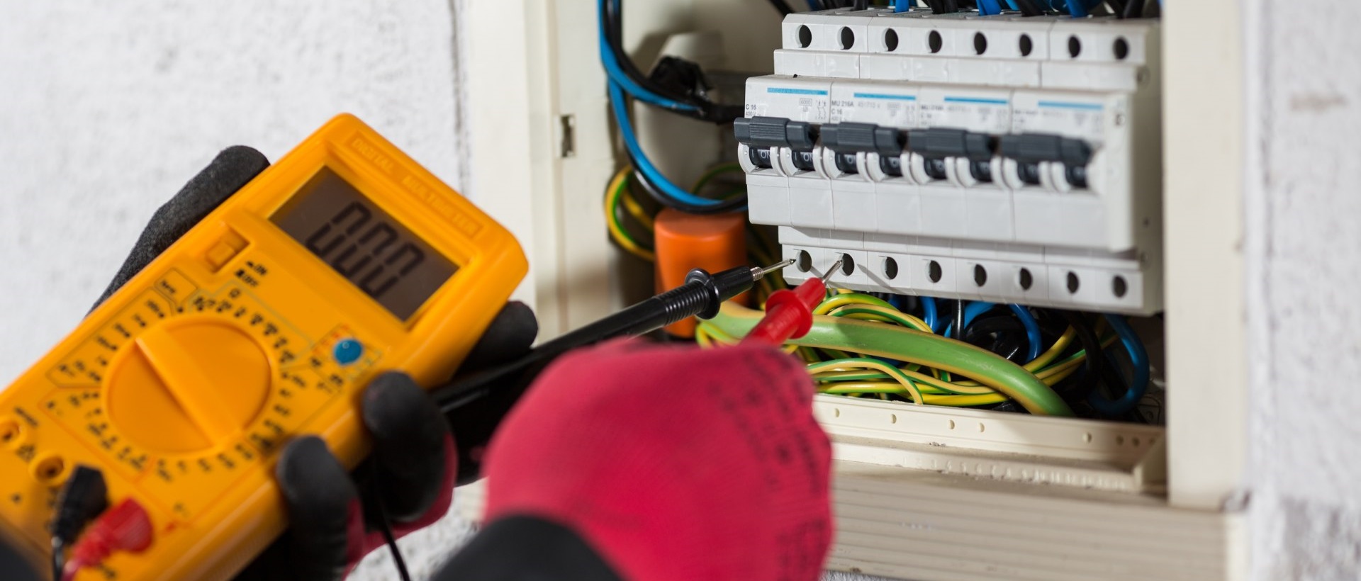 Electricians RM4