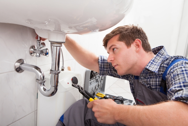 Plumbers Havering-atte-Bower, Abridge, RM4